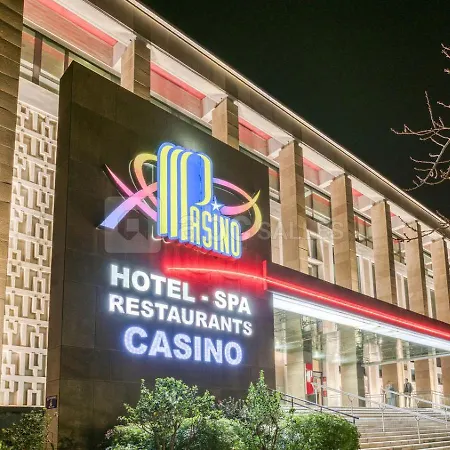 La Parenthese Havraise - Parking Prive Plein Centre & Tres Calme * Le Havre